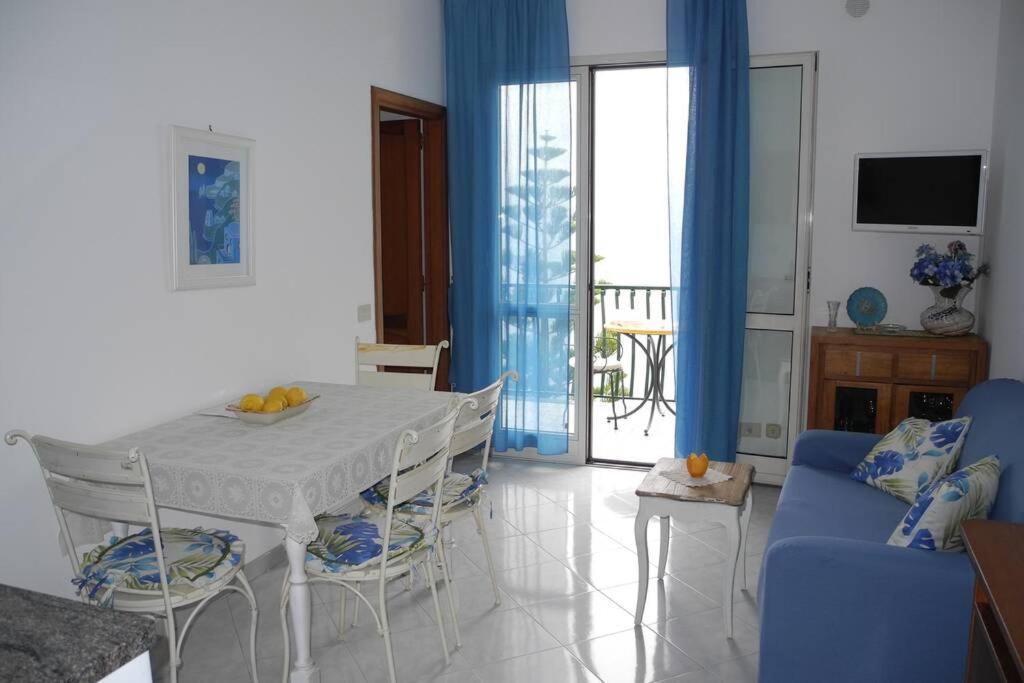 Sea&Sky Apartment Praiano Bagian luar foto